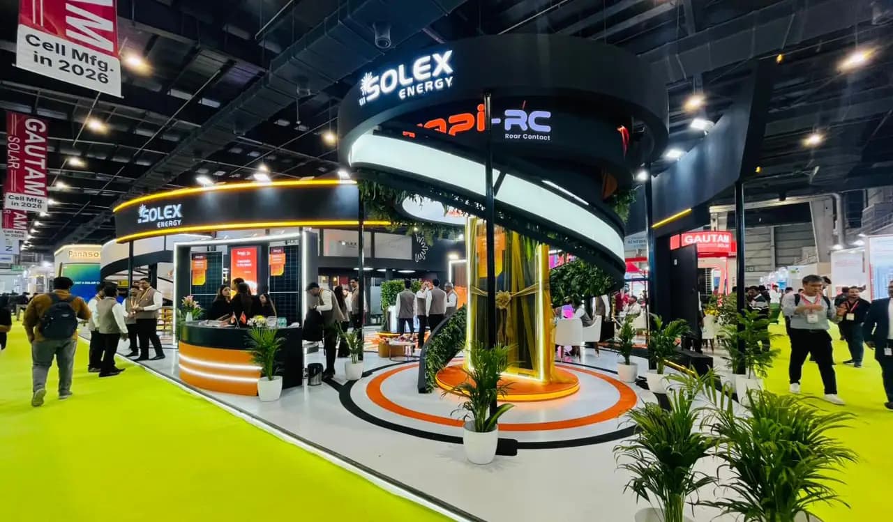 Luxury double decker exhibition stand